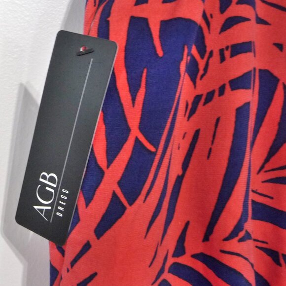 AGB RED JUMPSUIT SIZE SMALL - Picture 5 of 8